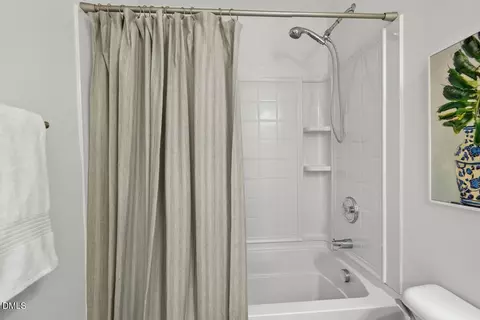 Bath - 8017 Morrell Ln, Durham, NC 27713 photo 8 of 8
