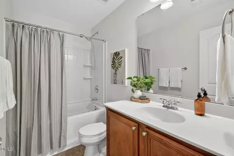 Bath - 8017 Morrell Ln, Durham, NC 27713 photo 7 of 8
