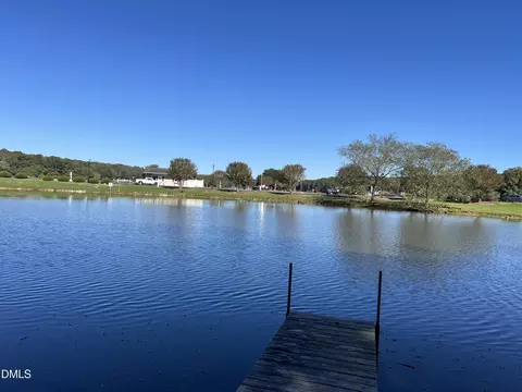 7063 Oak Rd, Sanford, NC 27332