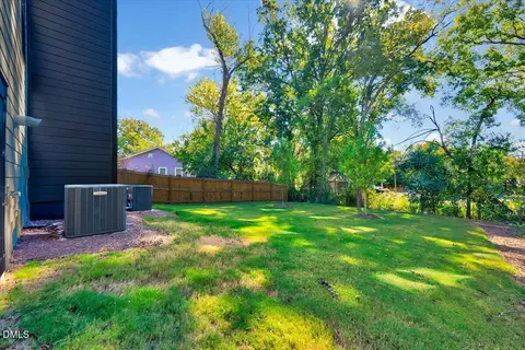 Exterior - 730 Hopkins St, Durham, NC 27701 photo 4 of 7