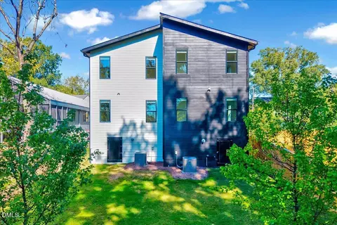 Exterior - 730 Hopkins St, Durham, NC 27701 photo 5 of 7