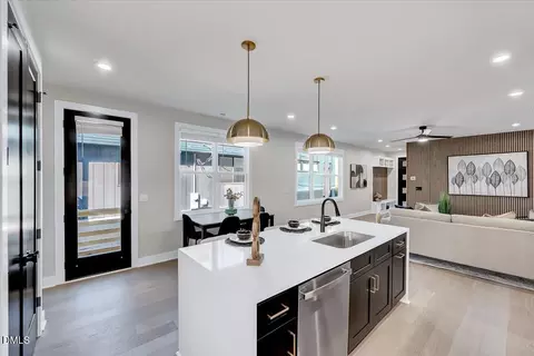Kitchen - 730 Hopkins St, Durham, NC 27701 photo 5 of 8