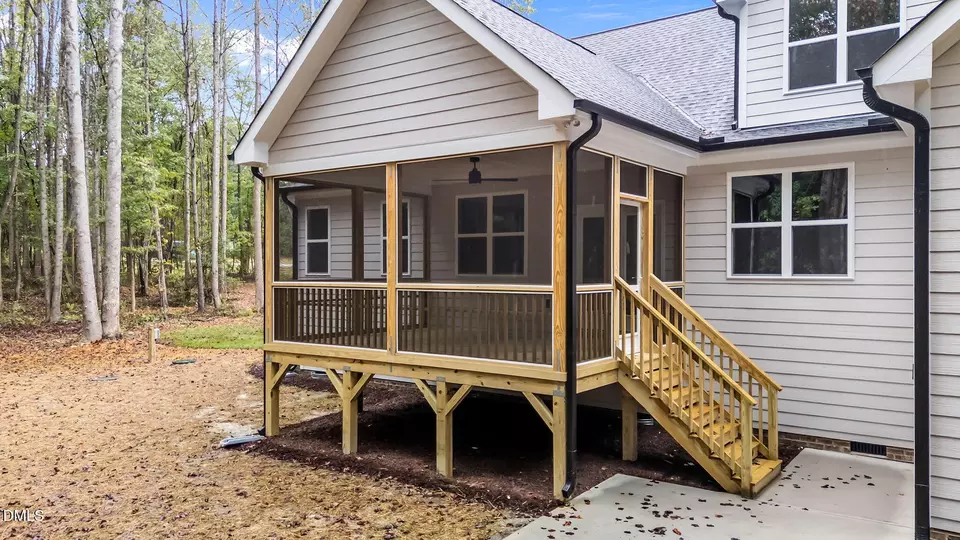 Exterior - 2333 Nc Highway 98 W, Louisburg, NC 27549 photo 5 of 12