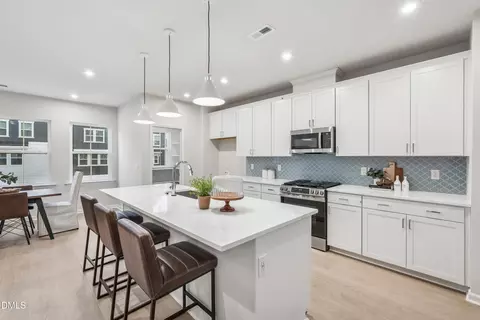 2029 Trident Maple Ln, Chapel Hill, NC 27517