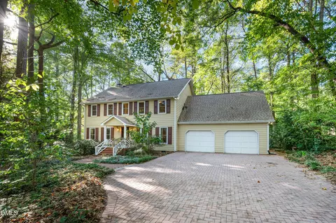 204 Okelly Ln, Cary, NC 27511