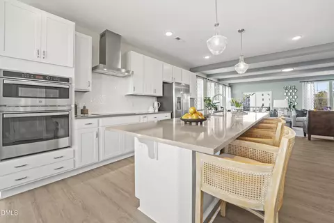 10545 Pleasant Branch Dr UNIT 201, Raleigh, NC 27614