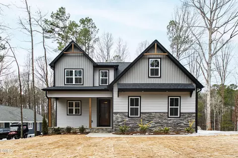 129 Buckaroo Dr, Louisburg, NC 27549