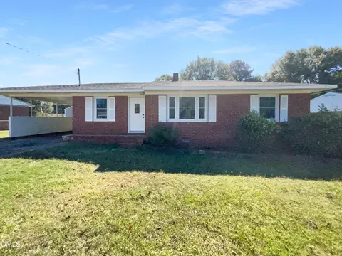 5107 Tulip Dr, Fayetteville, NC 28304