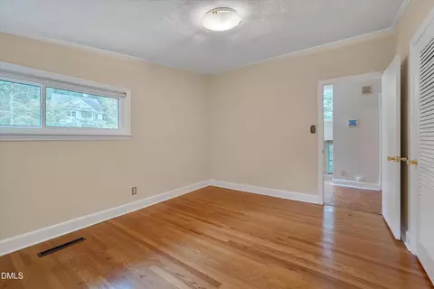 1617 Shawnee St, Durham, NC 27701 photo 9