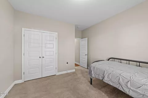 Bedroom - 73 S Rabbit Run Dr, Smithfield, NC 27577 photo 5 of 6