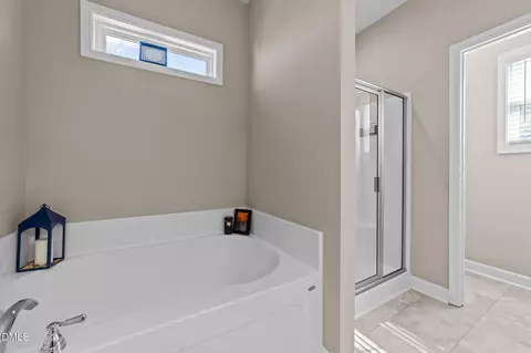 Bath - 73 S Rabbit Run Dr, Smithfield, NC 27577 photo 3 of 4