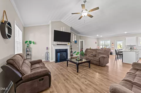 Living - 73 S Rabbit Run Dr, Smithfield, NC 27577 photo 1 of 1
