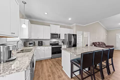 Kitchen - 73 S Rabbit Run Dr, Smithfield, NC 27577 photo 1 of 5