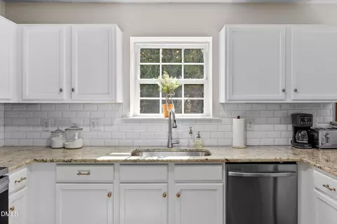 Kitchen - 4511 Conklin Dr, Durham, NC 27713 photo 2 of 4