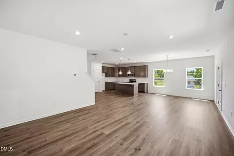 203 Cribbs Ln, Middlesex, NC 27557 photo 6
