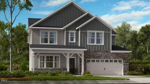 300 Diamond Bluff Ln, Holly Springs, NC 27540