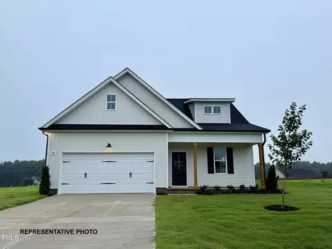 575 Springtooth Dr, Zebulon, NC 27597