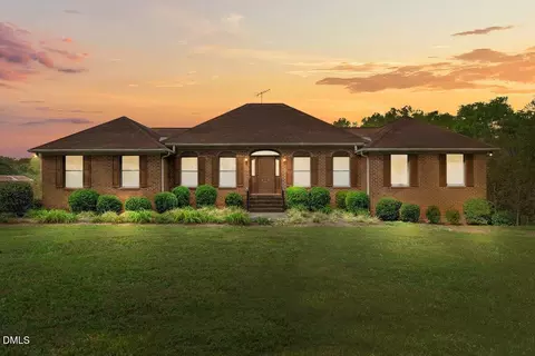 6464 Bonlee Bennett Rd, Bear Creek, NC 27207