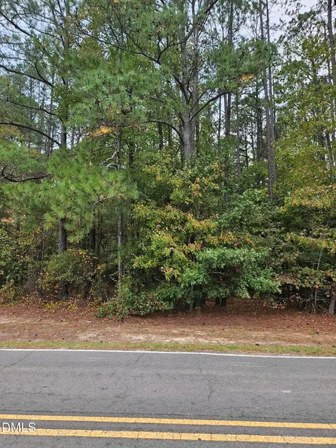 2805 Redwood Apt 4b Rd, Durham, NC 27704