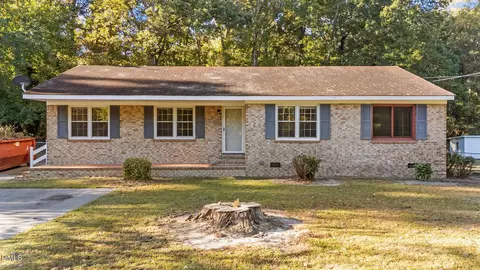 627 Greyson Rd, Rocky Mount, NC 27804