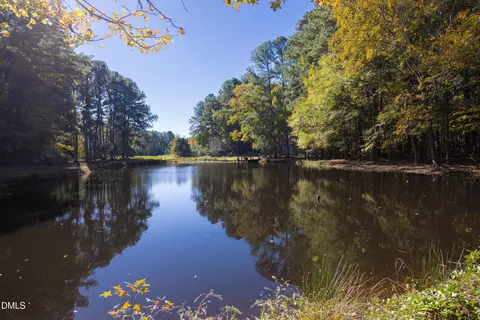 View/Area - 4022 W Cornwallis Rd, Durham, NC 27705 photo 3 of 7