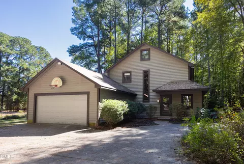 Exterior - 4022 W Cornwallis Rd, Durham, NC 27705 photo 8 of 15