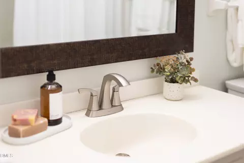 Bath - 4022 W Cornwallis Rd, Durham, NC 27705 photo 6 of 6