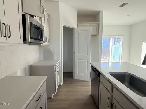Kitchen - 6726 Jersey Rd, Middlesex, NC 27557 photo 2 of 4