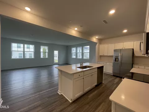 236 Lily Patch Ln, Smithfield, NC 27577 photo 3
