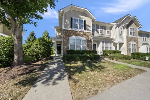 6025 History Trl, Raleigh, NC 27612