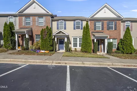 404 Provincial St, Raleigh, NC 27603
