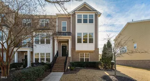 9328 Wooden Rd, Raleigh, NC 27617