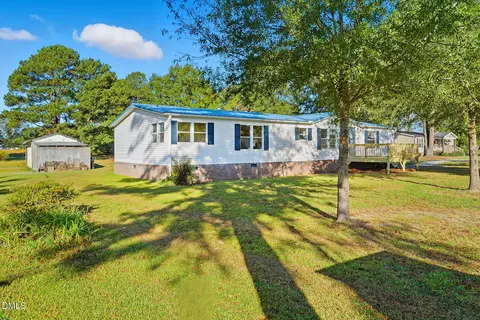 2411 Freedom Rd, Smithfield, NC 27577