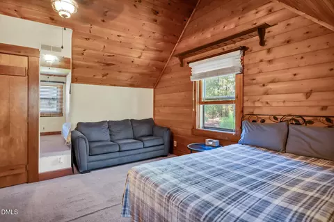 Bedroom - 116 Dawn Rd, Benson, NC 27504 photo 5 of 8