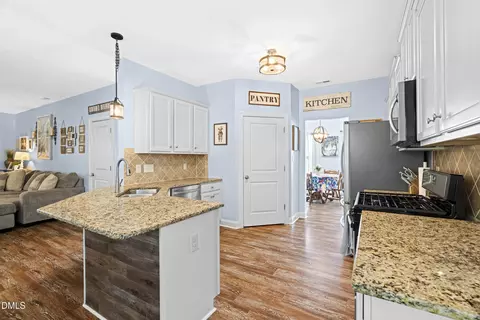 Kitchen - 102 Dandy Flush Ct, Garner, NC 27529 photo 2 of 3