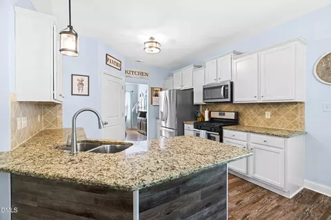 Kitchen - 102 Dandy Flush Ct, Garner, NC 27529 photo 3 of 3