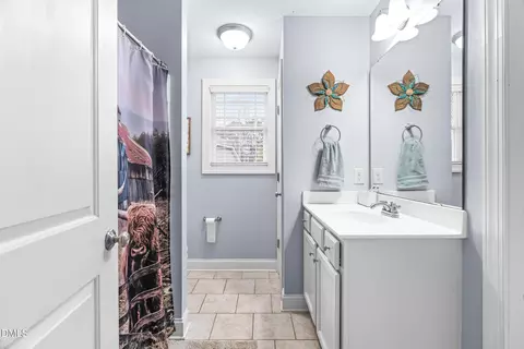 Bath - 102 Dandy Flush Ct, Garner, NC 27529 photo 5 of 8