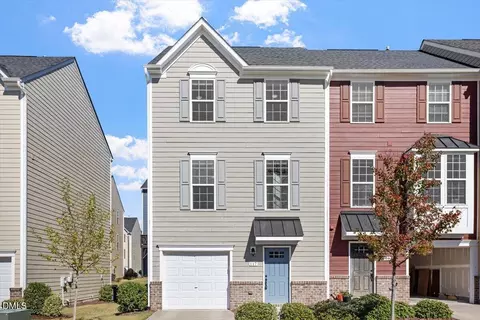117 Brier Ridge Dr, Durham, NC 27703