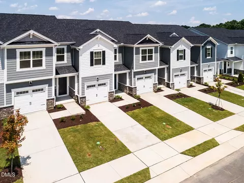52 Twin Birch Dr, Angier, NC 27501 photo 4