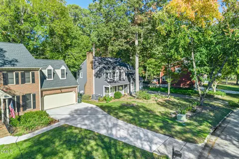 View/Area - 1002 Eastham Dr, Apex, NC 27502 photo 4 of 4