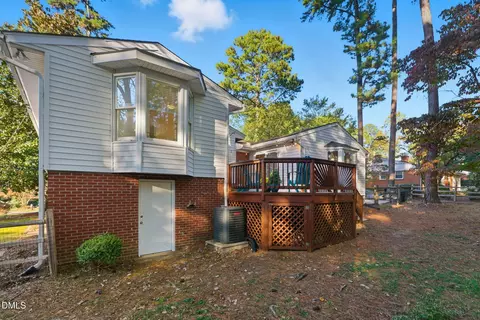 Exterior - 531 W Cornwall Rd, Cary, NC 27511 photo 12 of 16