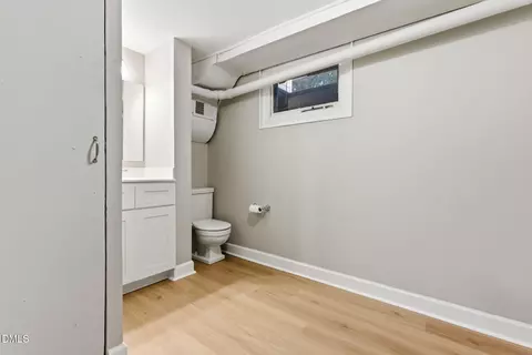 Bath - 531 W Cornwall Rd, Cary, NC 27511 photo 6 of 6
