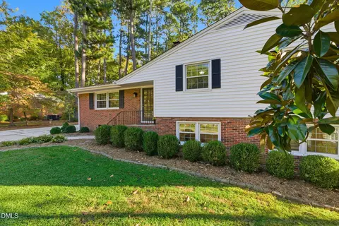 Exterior - 531 W Cornwall Rd, Cary, NC 27511 photo 13 of 16