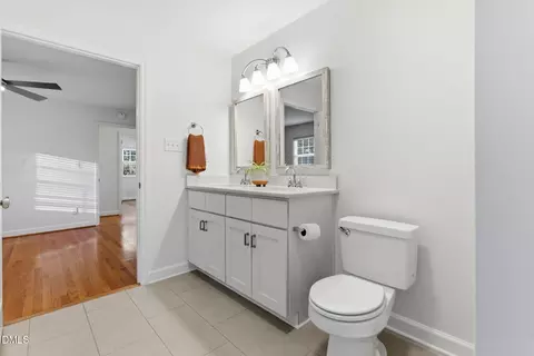Bath - 531 W Cornwall Rd, Cary, NC 27511 photo 4 of 6