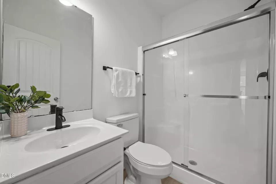 Bath - 4426 Hillsgrove Rd, Wake Forest, NC 27587 photo 1 of 3