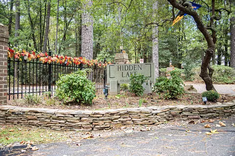 1326 California Pl, Sanford, NC 27332