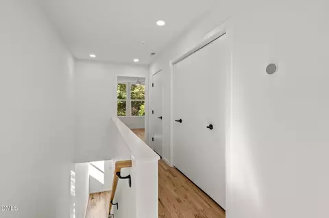 Entry Way - 1605 Glendale Ave, Durham, NC 27701 photo 4 of 4