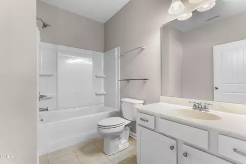 Bath - 2005 Delphi Way, Wake Forest, NC 27587 photo 2 of 2