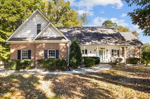 150 Williamston Ridge Dr, Youngsville, NC 27596
