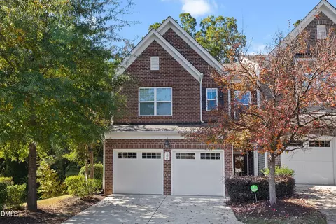 208 Kylemore Cir, Cary, NC 27513